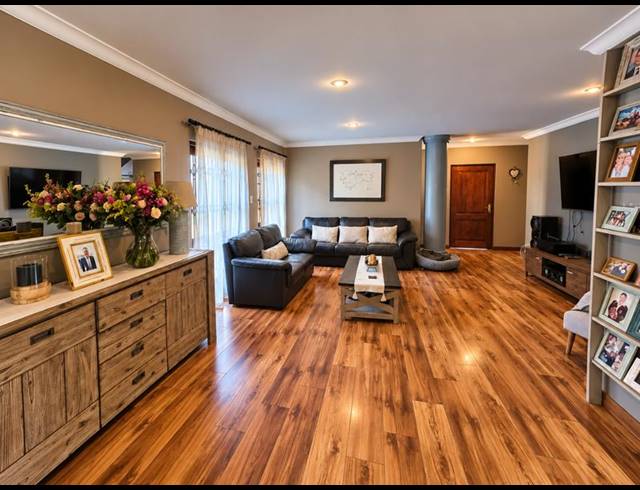3 BEDROOM TOWNHOUSE FOR SALE IN FAERIE GLEN